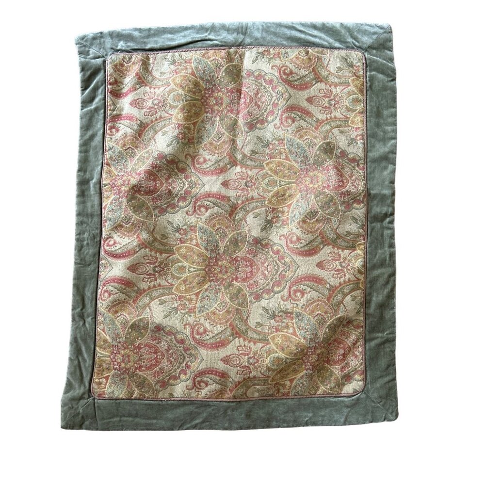 Britannica Home Fashions Pair Of Quilted Pillow Shams With Floral Print